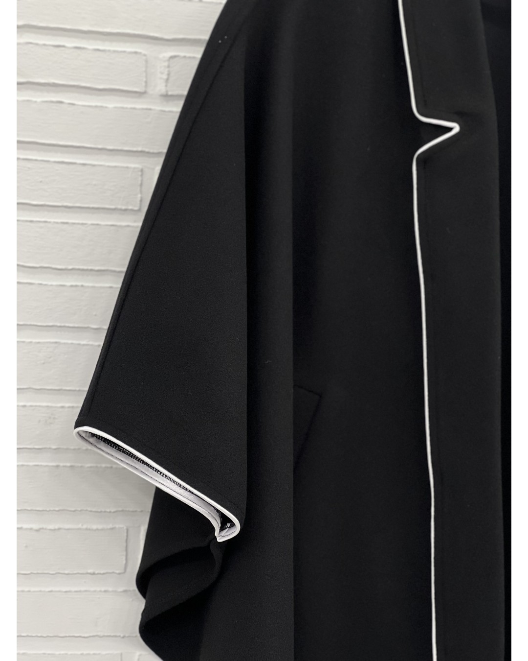 Sade Yaka Tasarım Panço 95cm (Kol ve Yaka Biyeli)